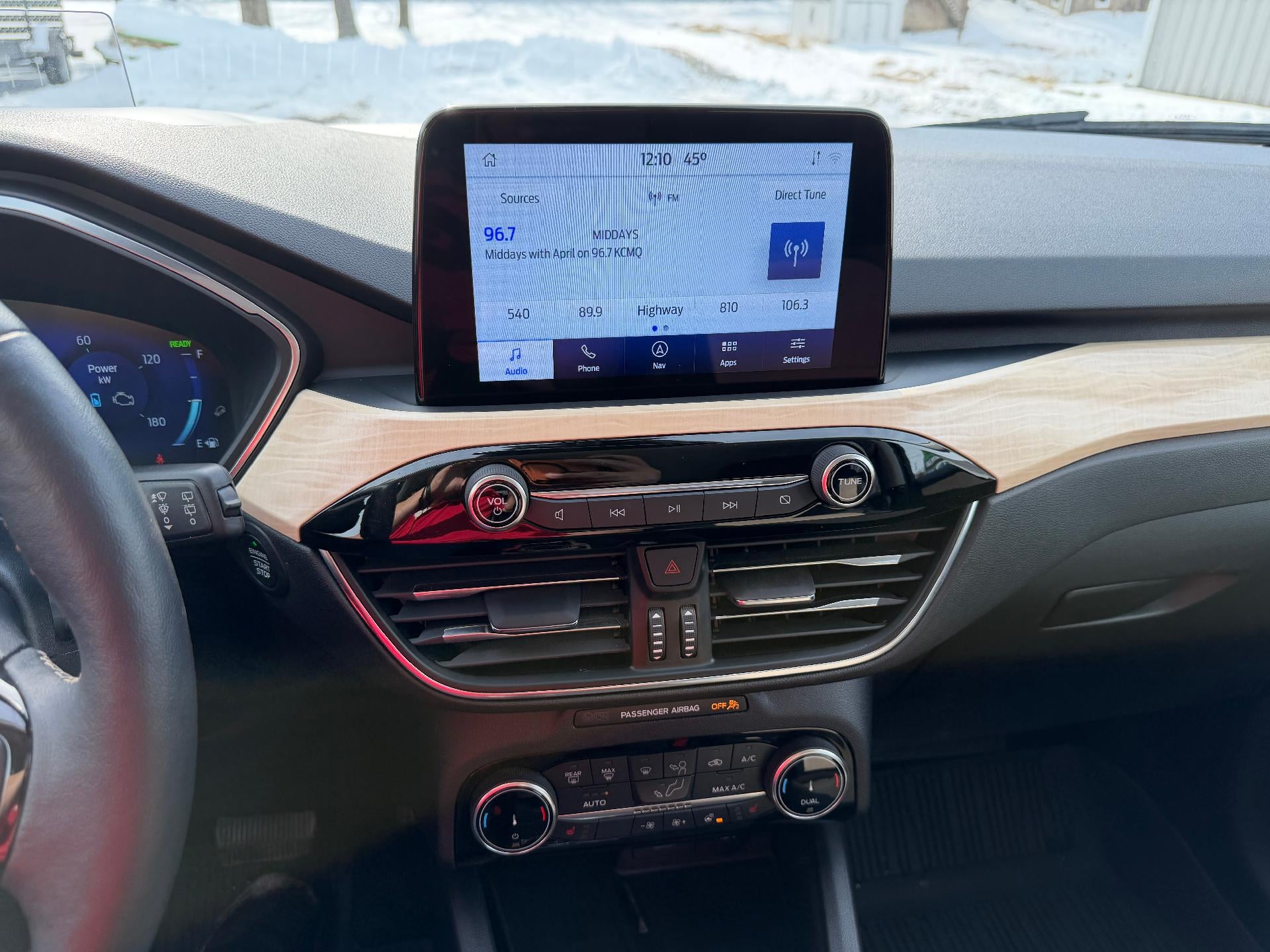 2022 Ford Escape Titanium Hybrid AWD