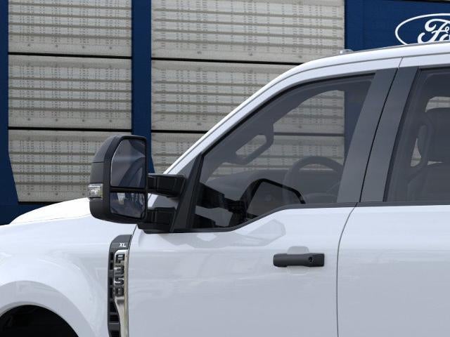 2026 Ford Super Duty F-350 SRW XL 4WD Crew Cab 8' Box