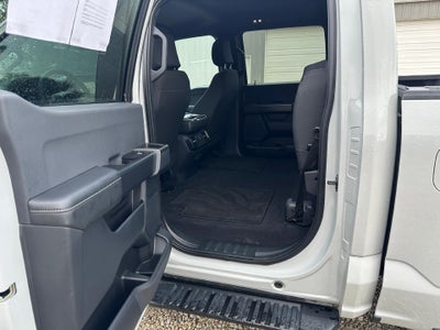 2023 Ford F-150 XL 4WD SuperCrew 5.5' Box