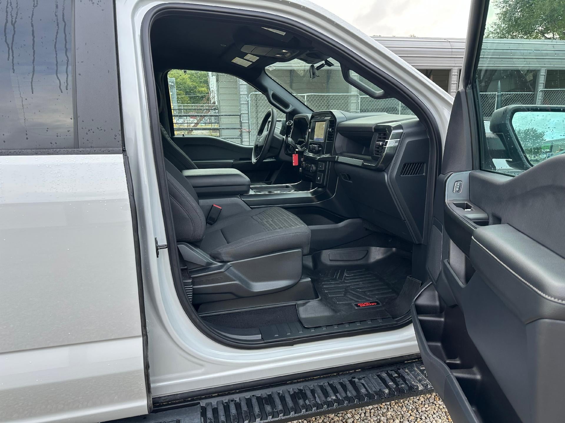 2023 Ford F-150 XL 4WD SuperCrew 5.5' Box