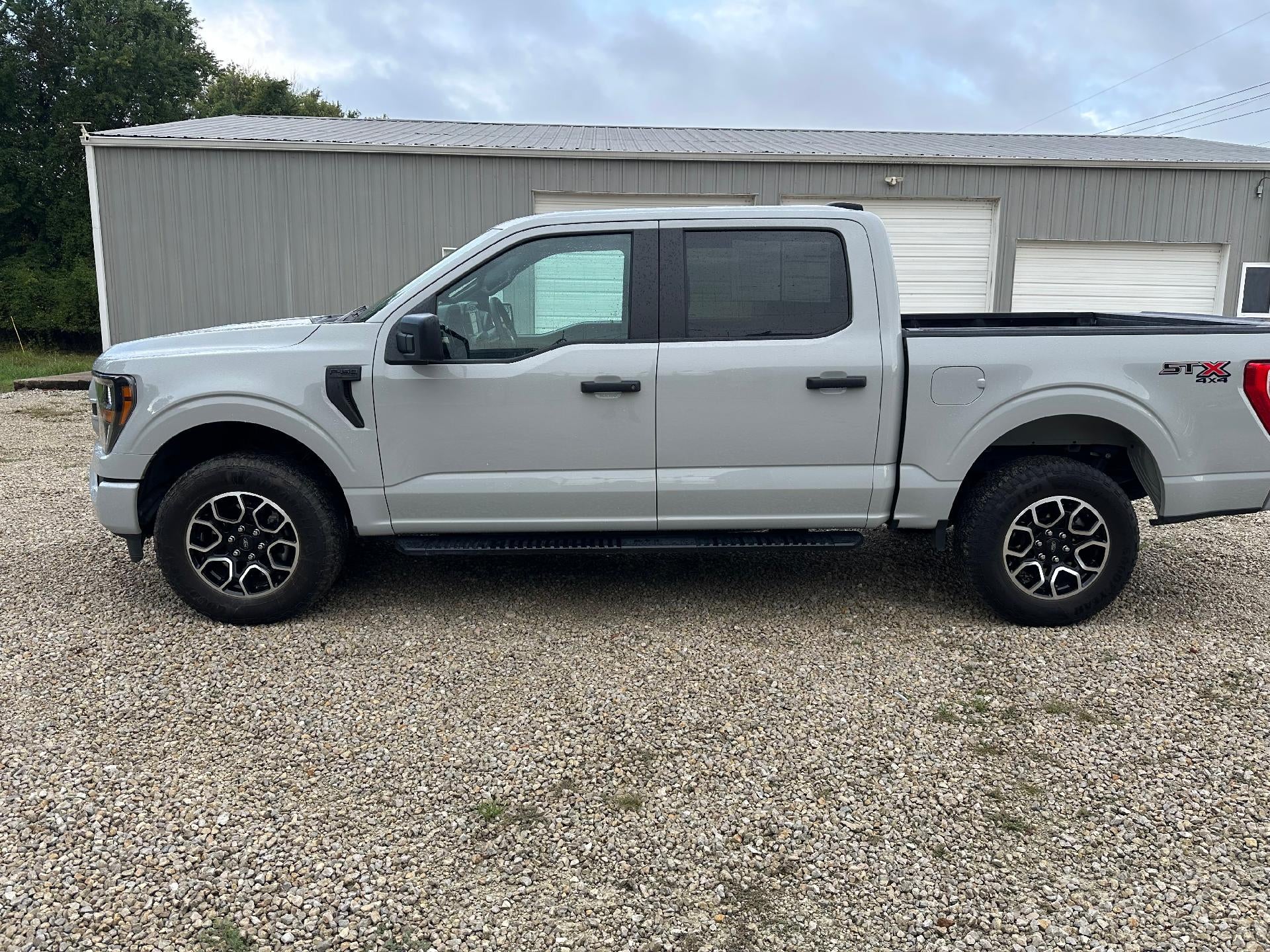 2023 Ford F-150 XL 4WD SuperCrew 5.5' Box