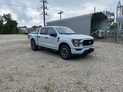 2023 Ford F-150 XL 4WD SuperCrew 5.5' Box