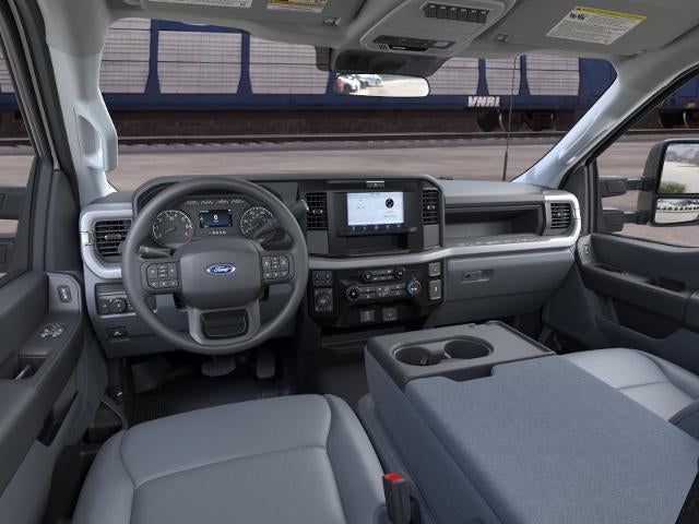 2026 Ford Super Duty F-350 SRW XL 4WD Reg Cab 8' Box