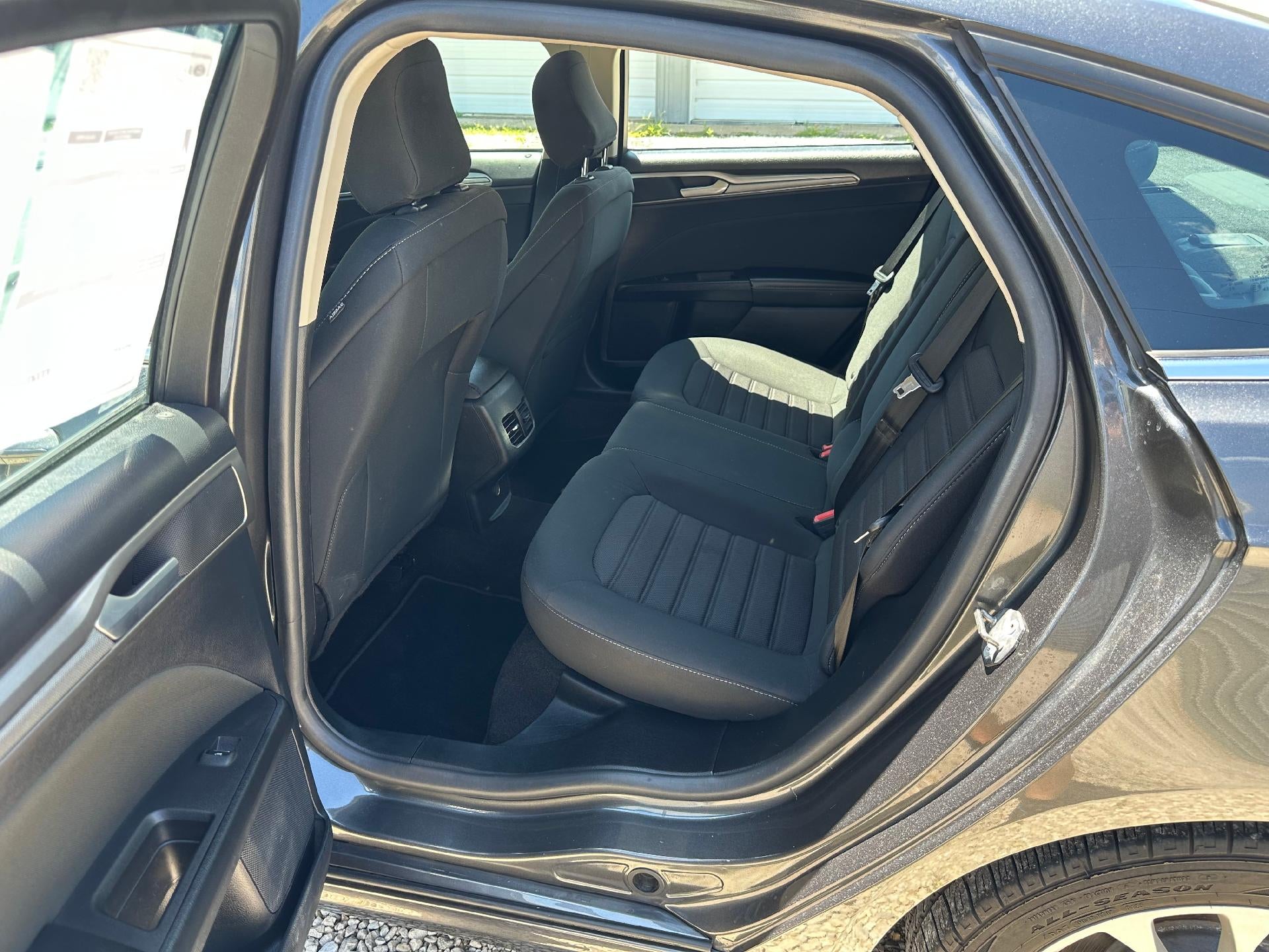 2020 Ford Fusion Hybrid SE FWD